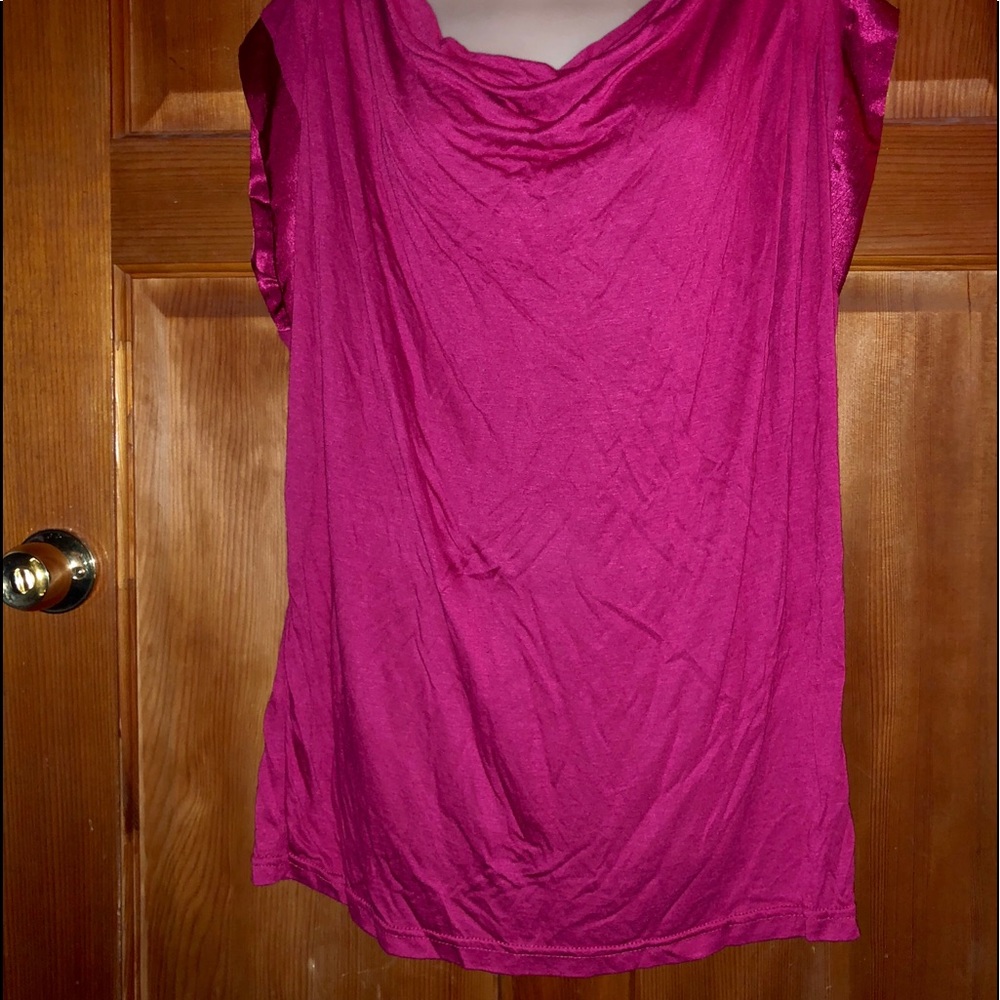 Top Size: XXL Brand:Hollywood Era